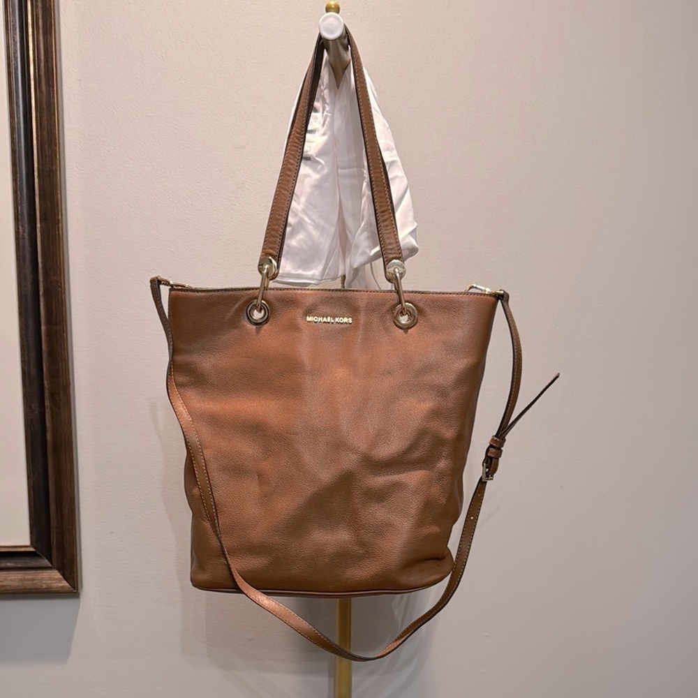 Michael Kors raven Brown Leather Tote Bag with crossbody EUC